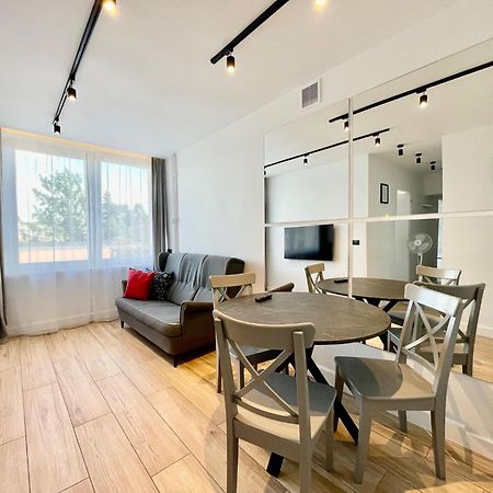 Nice To Host You - Old Town Apartment Varsovia Exterior foto